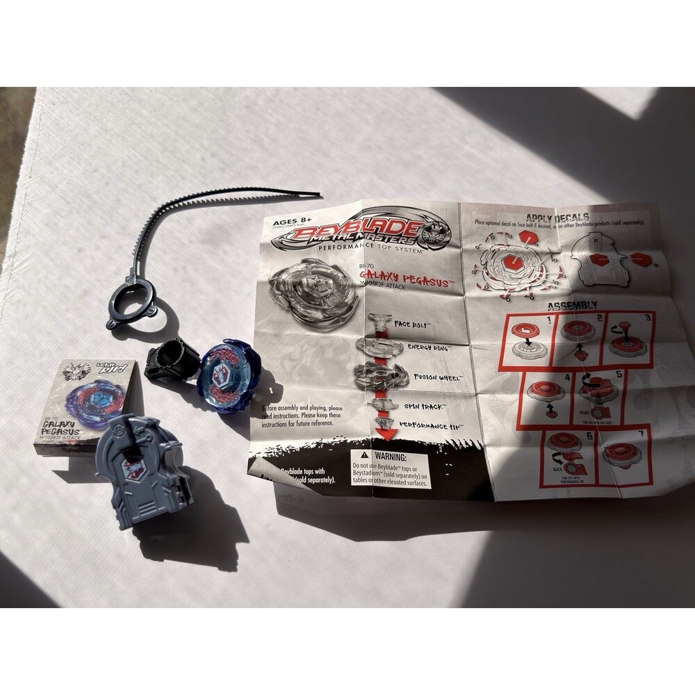 Galaxy Pegasus W105R2F Beyblade TAKARA TOMY METAL FIGHT 2010 Good Condition